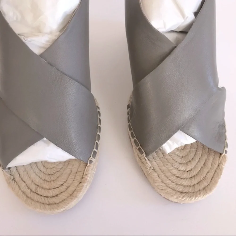 Caslon Suri Leather Crisscross Wedge Espadrille Sandals Gray Purple Size 8.5 NIB